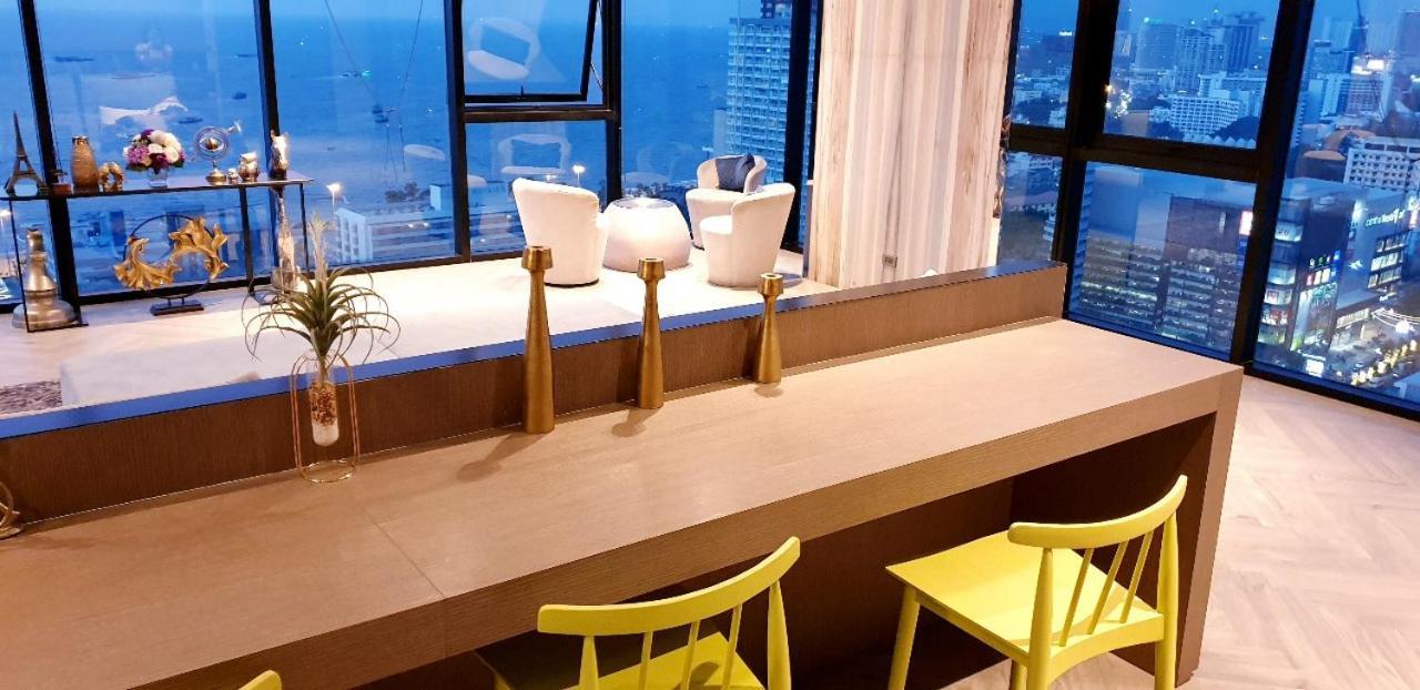Base Central Pattaya Long Balcony King-Bed With Infinity Pool & Free Netflix! Extérieur photo
