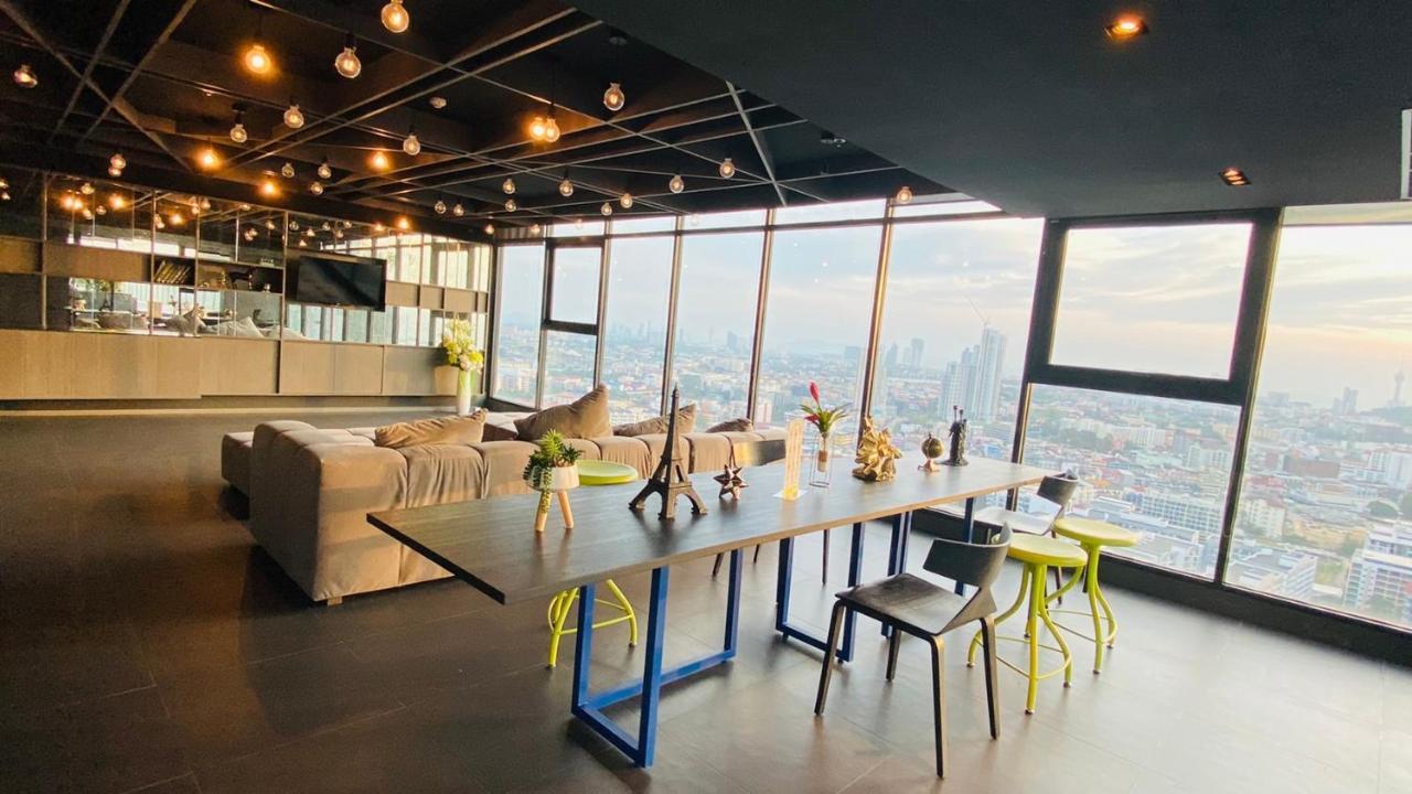 Base Central Pattaya Long Balcony King-Bed With Infinity Pool & Free Netflix! Extérieur photo